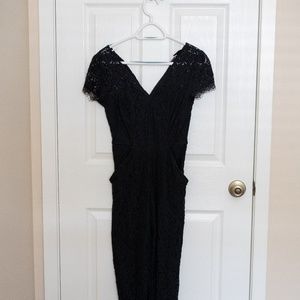 Black lace jumpsuit with pockets!